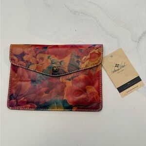 Patricia Nash Leather Tech Portfolio